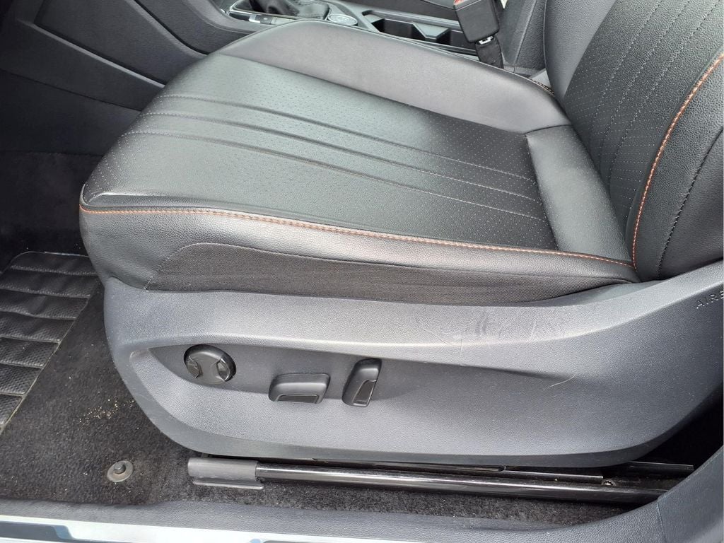 2024 Volkswagen Tiguan 2.0T Wolfsburg Edition
