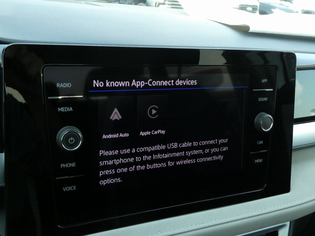 2025 Volkswagen Taos 1.5T SE Black