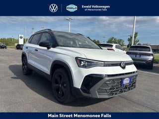 2026 Volkswagen Taos 1.5T SE Black