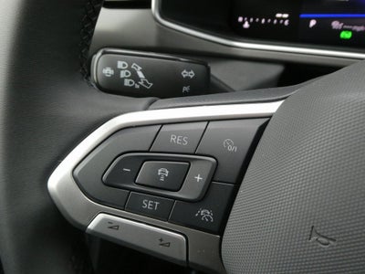 2026 Volkswagen Taos 1.5T SE Black