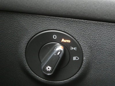 2026 Volkswagen Taos 1.5T SE Black