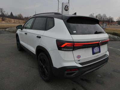 2026 Volkswagen Taos 1.5T SE Black