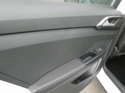 2026 Volkswagen Taos 1.5T SE Black