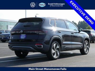 2025 Volkswagen Taos 1.5T SE Black