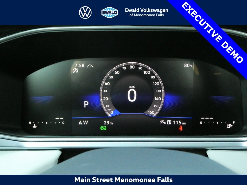 2025 Volkswagen Taos 1.5T SE Black