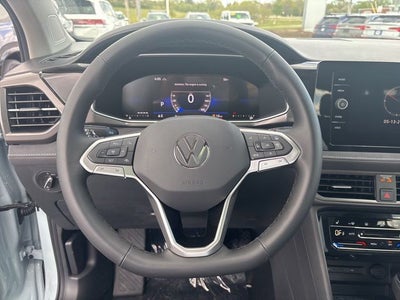 2026 Volkswagen Taos 1.5T SE Black