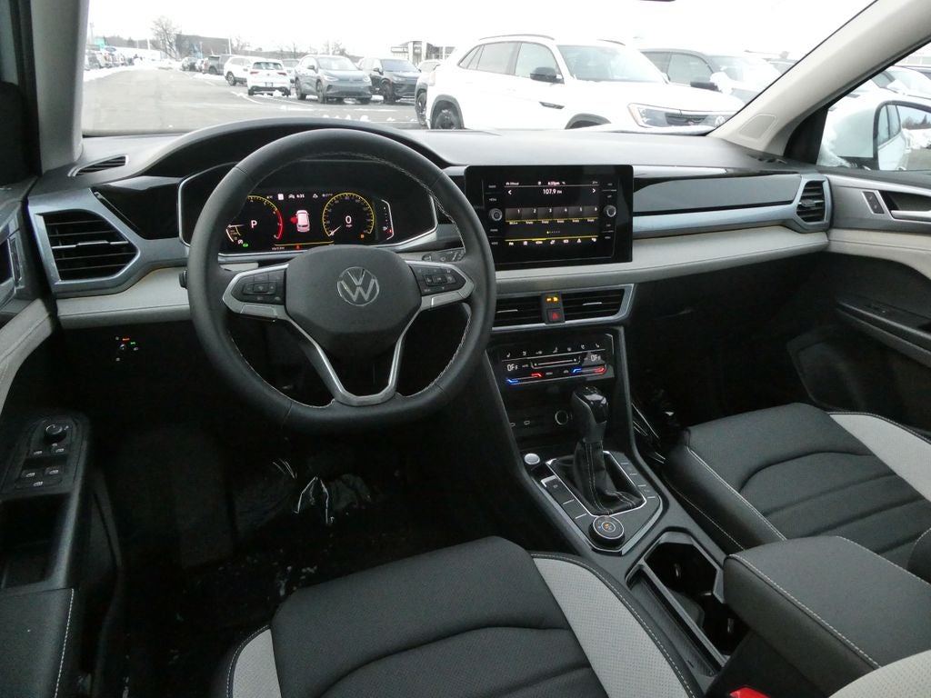 2026 Volkswagen Taos 1.5T SEL