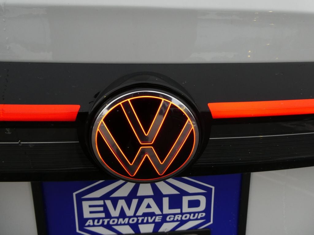 2026 Volkswagen Taos 1.5T SEL