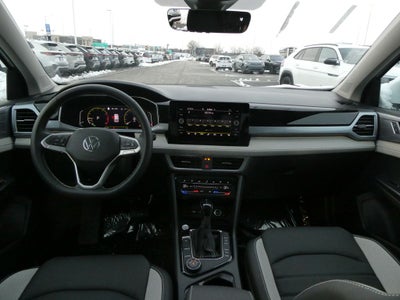 2026 Volkswagen Taos 1.5T SEL