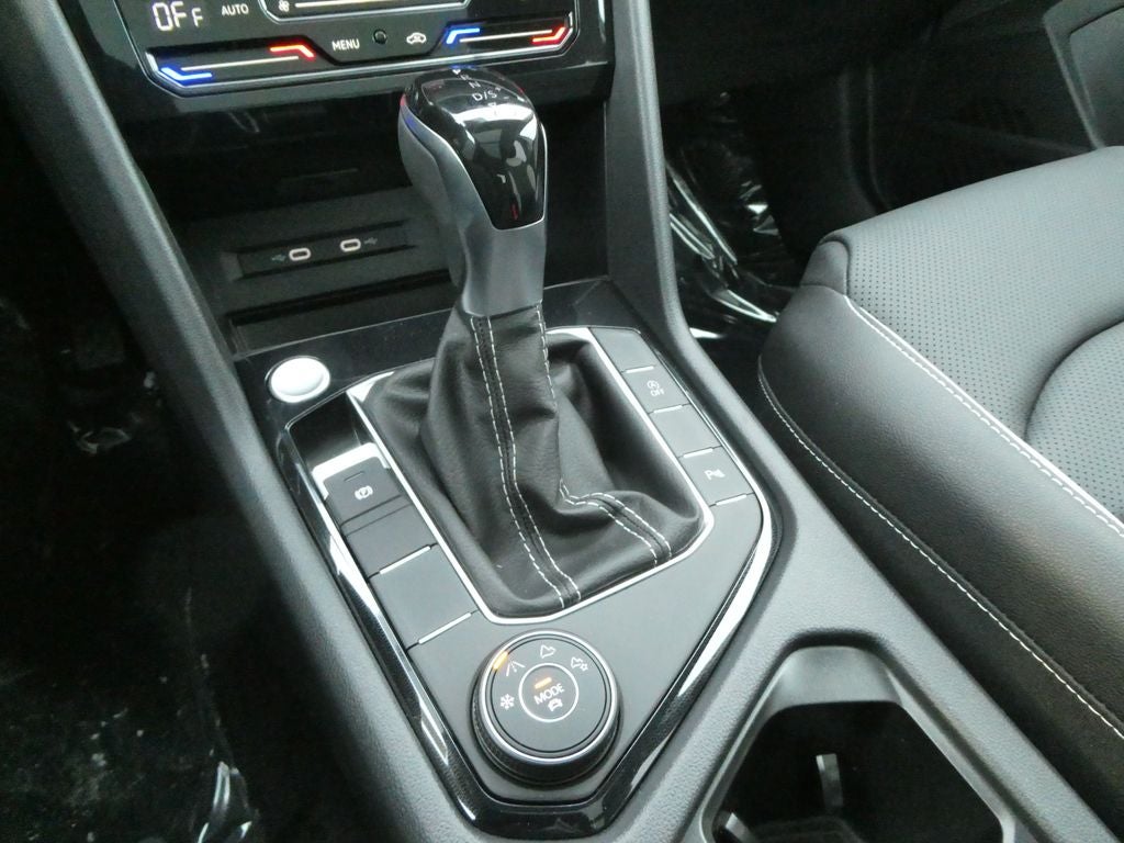 2026 Volkswagen Taos 1.5T SEL