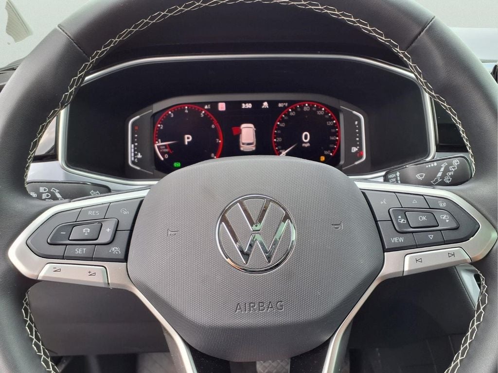 2025 Volkswagen Taos 1.5T SEL