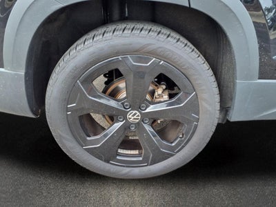 2025 Volkswagen Taos 1.5T SEL