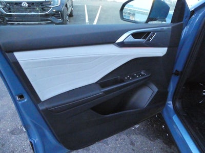 2026 Volkswagen Taos 1.5T SEL