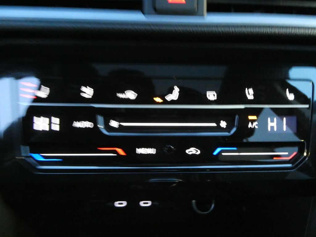 2026 Volkswagen Taos 1.5T SEL