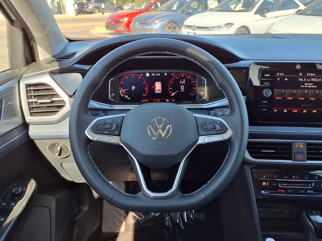 2027 Volkswagen Taos 1.5T SEL