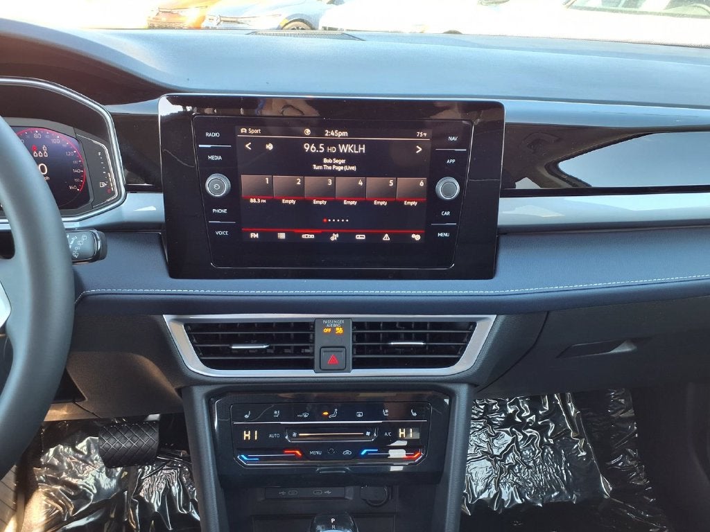 2027 Volkswagen Taos 1.5T SEL