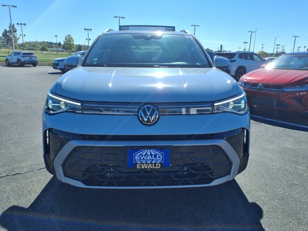 2027 Volkswagen Taos 1.5T SEL