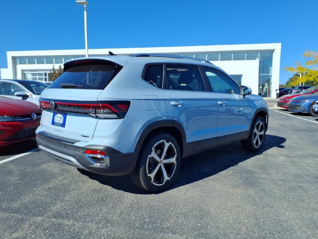 2027 Volkswagen Taos 1.5T SEL