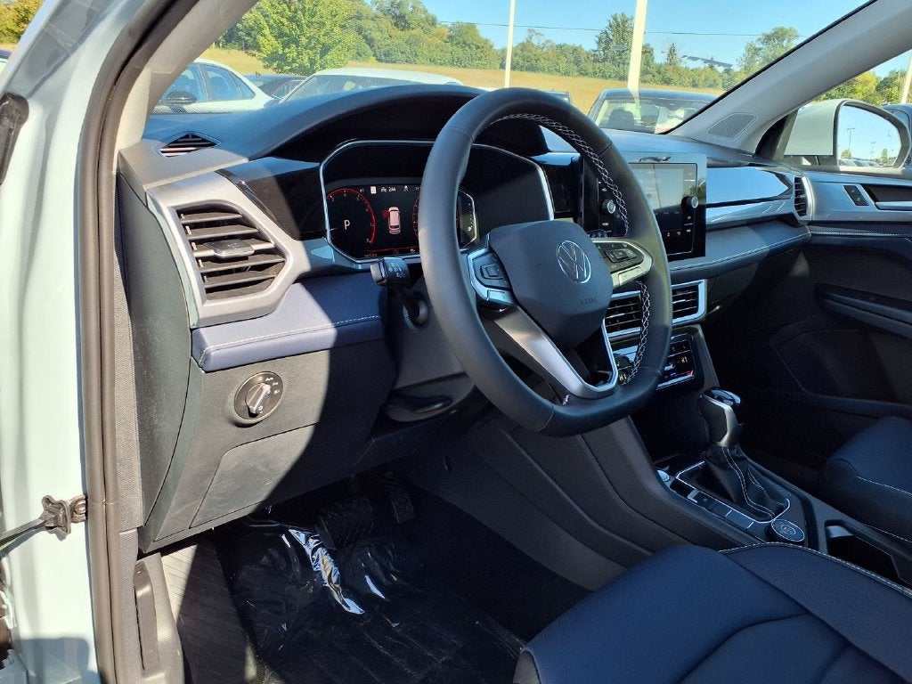 2027 Volkswagen Taos 1.5T SEL