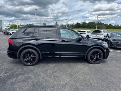 2023 Volkswagen Tiguan 2.0T SE R-Line Black AWD