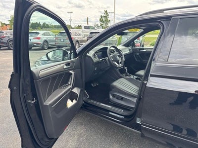 2023 Volkswagen Tiguan 2.0T SE R-Line Black AWD