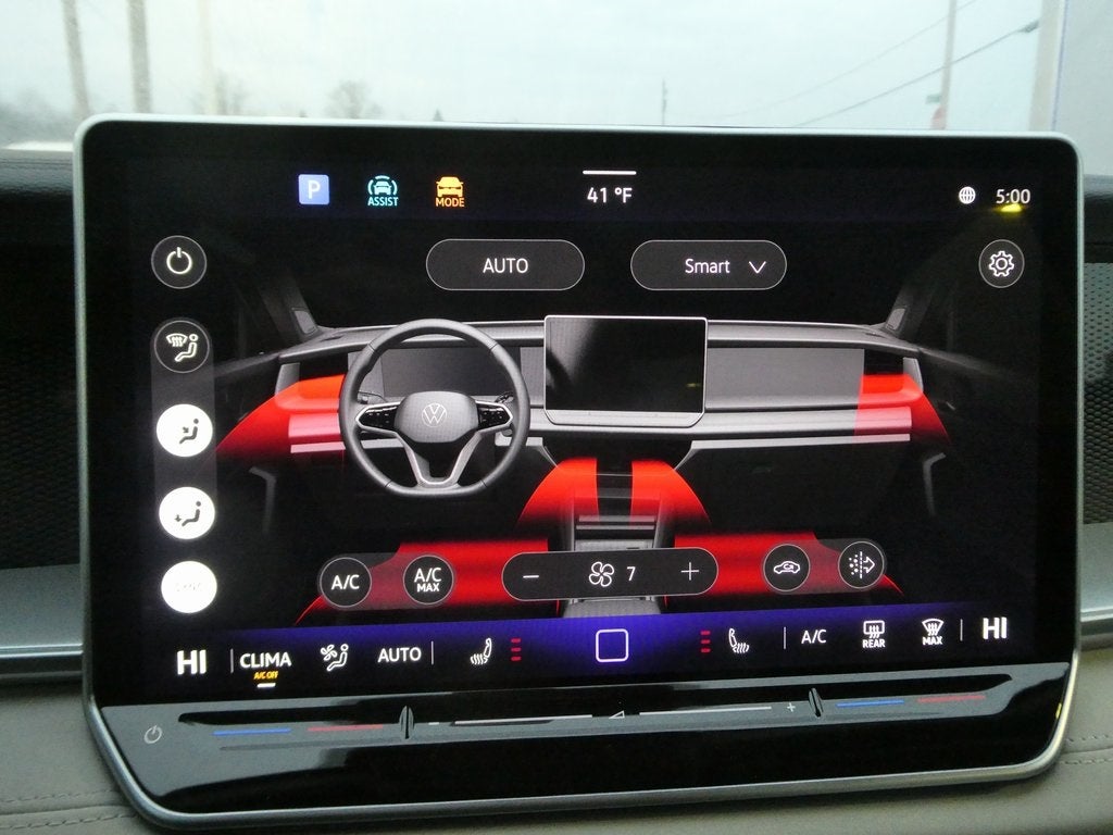 2026 Volkswagen Tiguan 2.0T SE