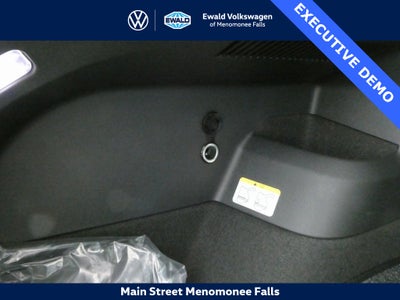 2025 Volkswagen Tiguan 2.0T SE