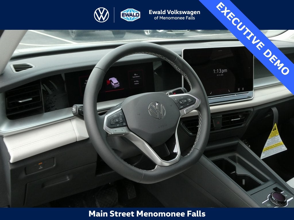 2025 Volkswagen Tiguan 2.0T SE