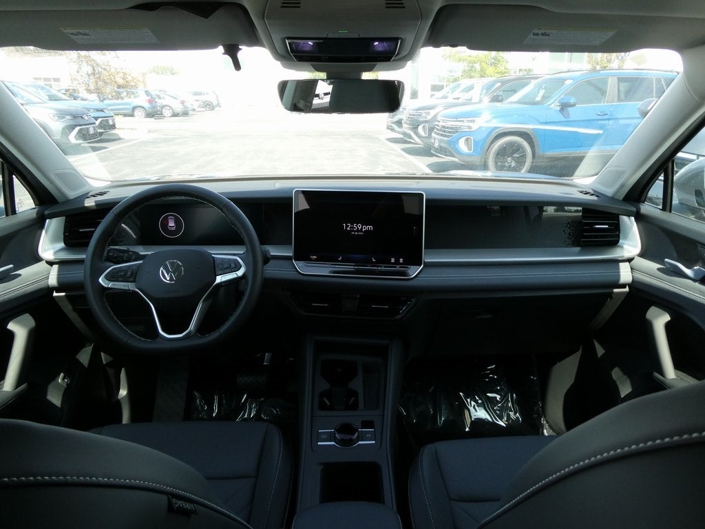 2025 Volkswagen Tiguan 2.0T SE