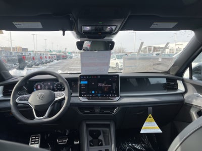 2026 Volkswagen Tiguan 2.0T SE R-Line Black