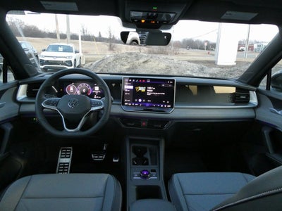 2026 Volkswagen Tiguan 2.0T SE R-Line Black