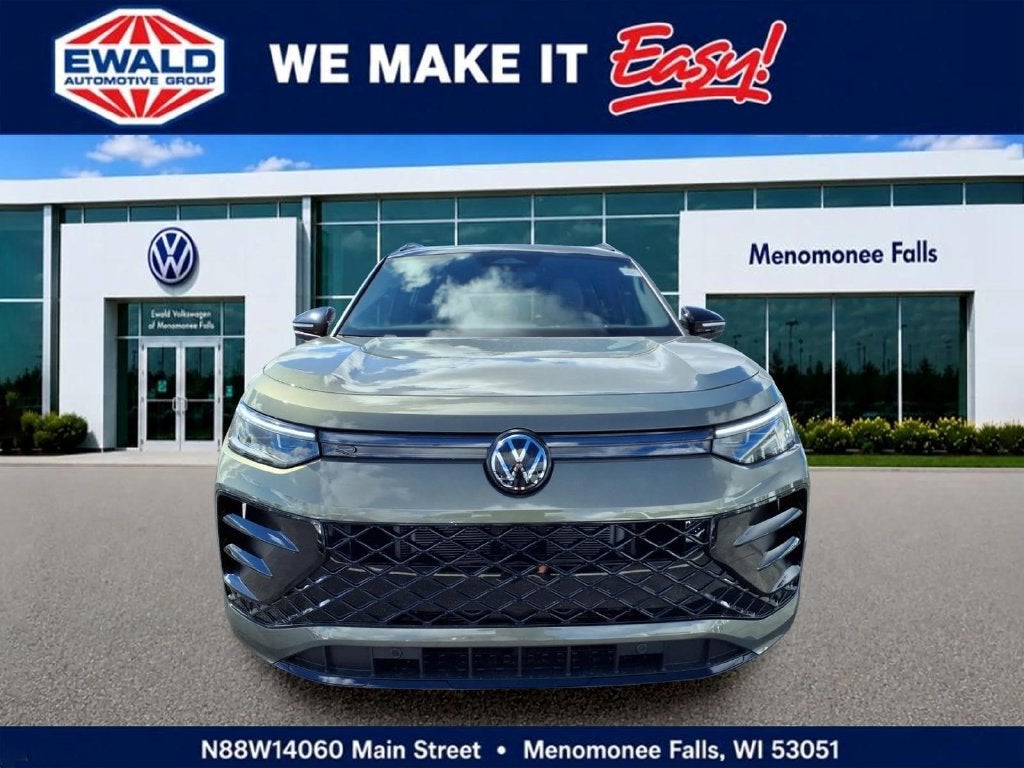 2026 Volkswagen Tiguan SE R-Line Black