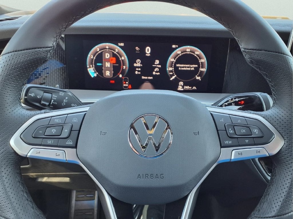 2026 Volkswagen Tiguan SE R-Line Black