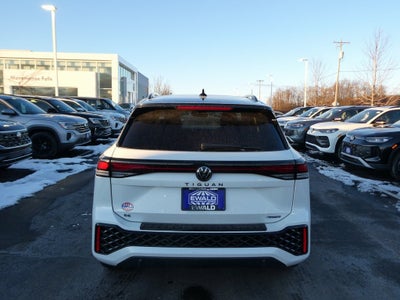 2026 Volkswagen Tiguan 2.0T SE R-Line Black