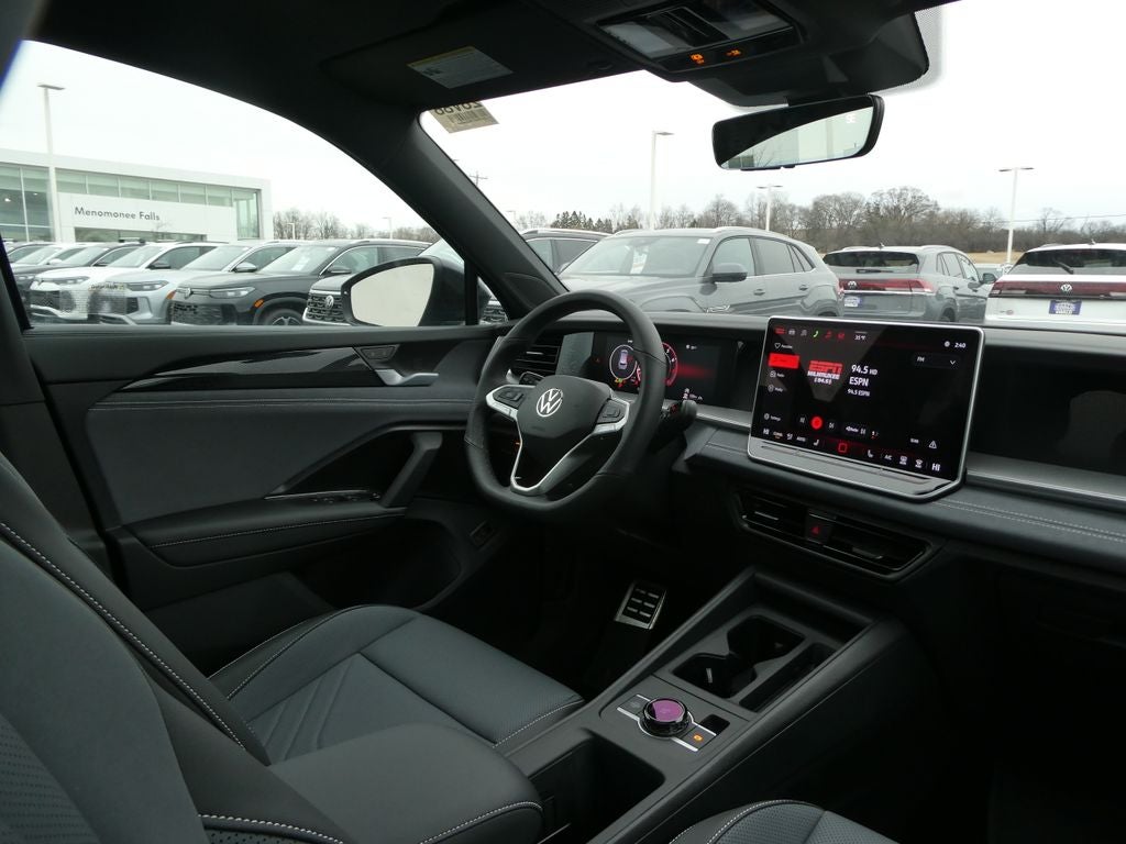 2026 Volkswagen Tiguan 2.0T SE R-Line Black