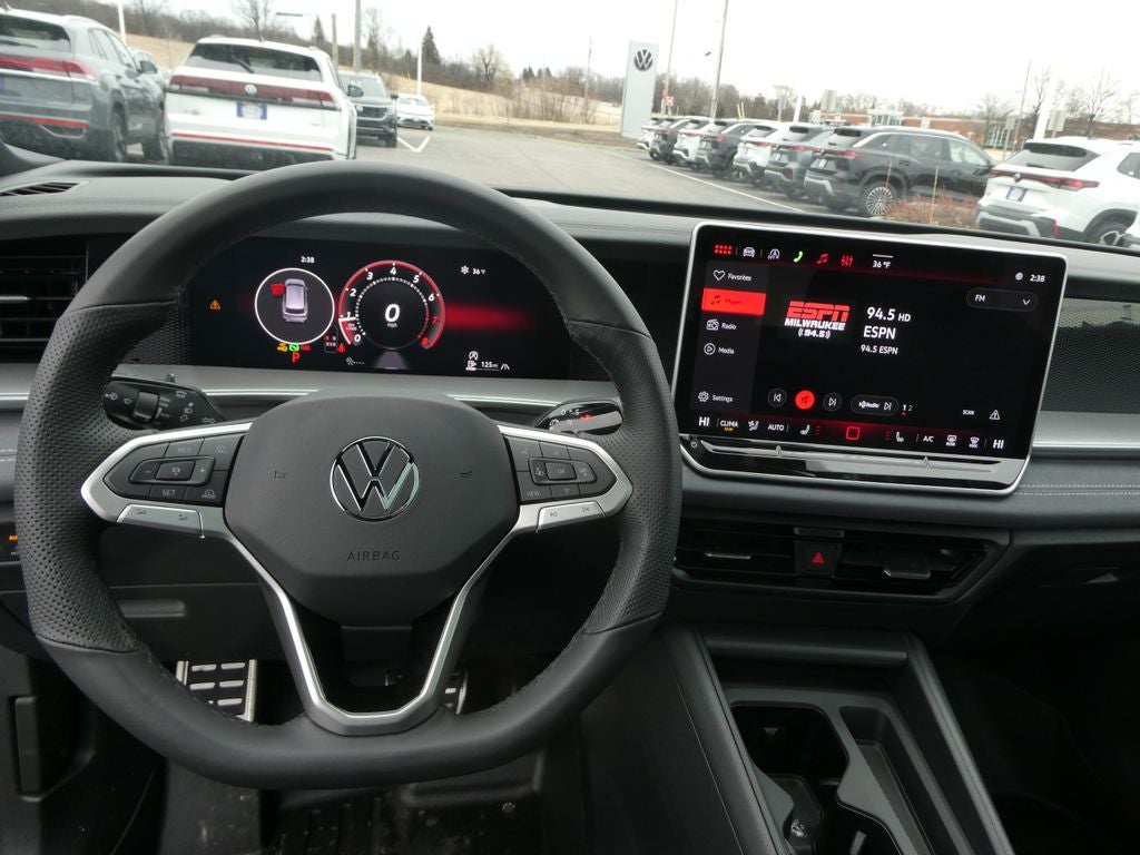 2026 Volkswagen Tiguan 2.0T SE R-Line Black