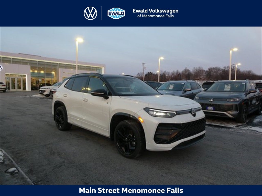 2026 Volkswagen Tiguan 2.0T SE R-Line Black