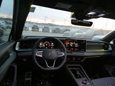 2026 Volkswagen Tiguan 2.0T SE R-Line Black