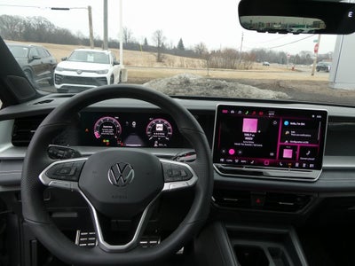 2026 Volkswagen Tiguan 2.0T SE R-Line Black