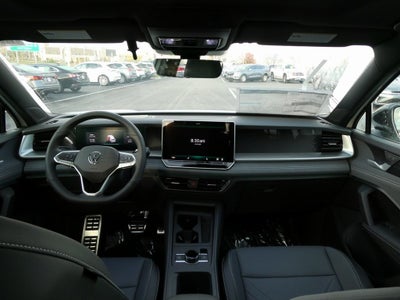 2026 Volkswagen Tiguan 2.0T SE R-Line Black