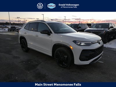 2026 Volkswagen Tiguan 2.0T SE R-Line Black