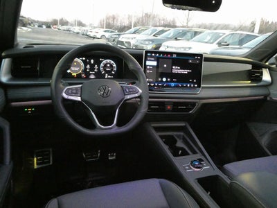 2026 Volkswagen Tiguan 2.0T SE R-Line Black