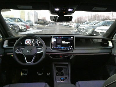 2026 Volkswagen Tiguan 2.0T SE R-Line Black