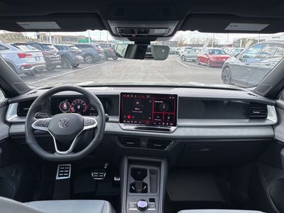 2026 Volkswagen Tiguan 2.0T SE R-Line Black