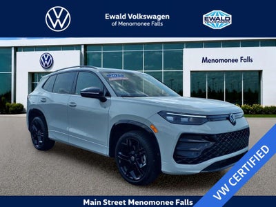2025 Volkswagen Tiguan 2.0T SE R-Line Black