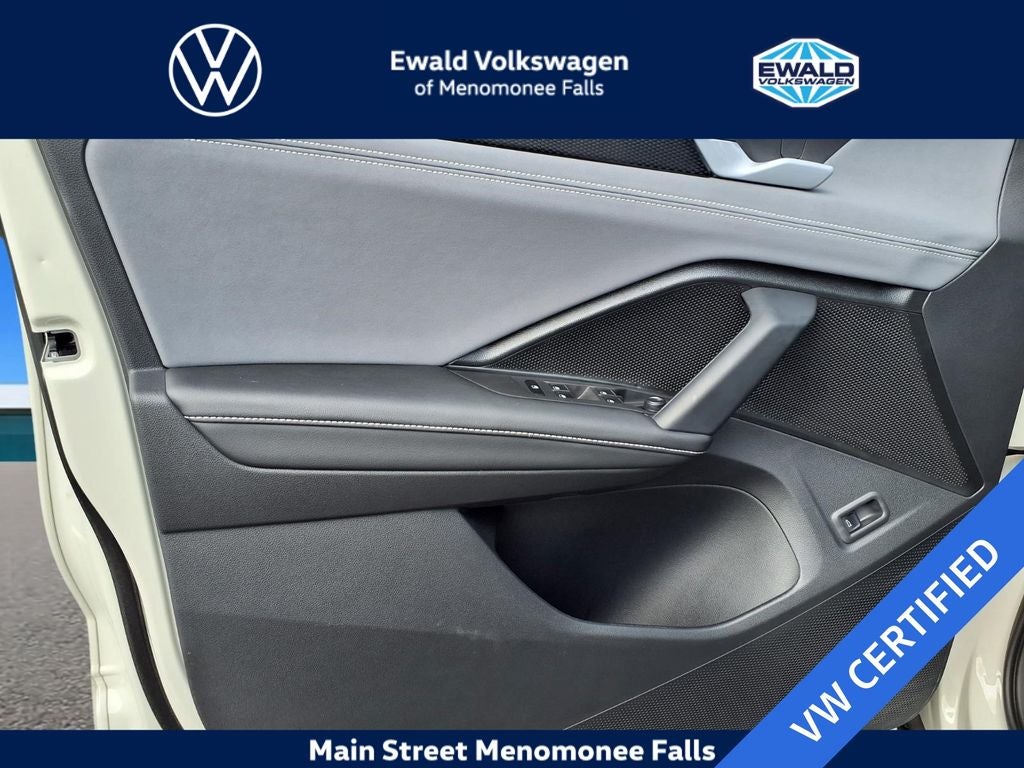 2025 Volkswagen Tiguan 2.0T SE R-Line Black