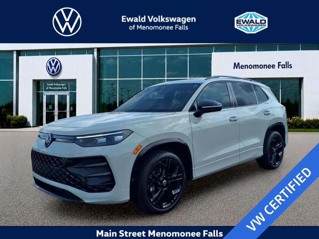 2025 Volkswagen Tiguan 2.0T SE R-Line Black