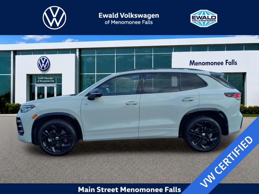 2025 Volkswagen Tiguan 2.0T SE R-Line Black