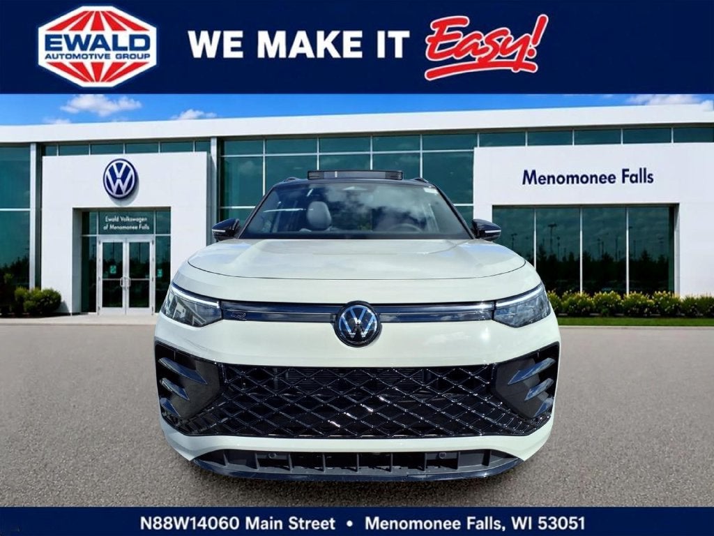 2026 Volkswagen Tiguan SE R-Line Black