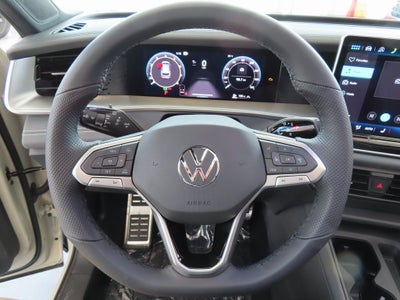 2026 Volkswagen Tiguan 2.0T SE R-Line Black